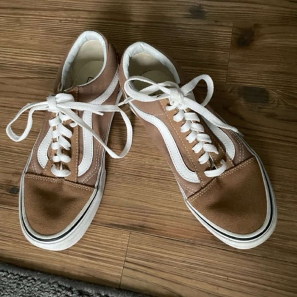 Van's Old Skool shoes size 6.5 M
